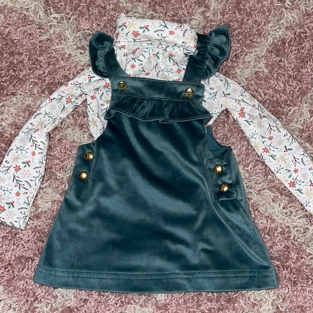 Baby girl velvet holiday green dress with gold buttons